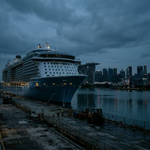 Tragedia a Bordo: Hallan sin Vida a un Joven Pasajero en su Camarote del Ovation of the Seas en Singapur
