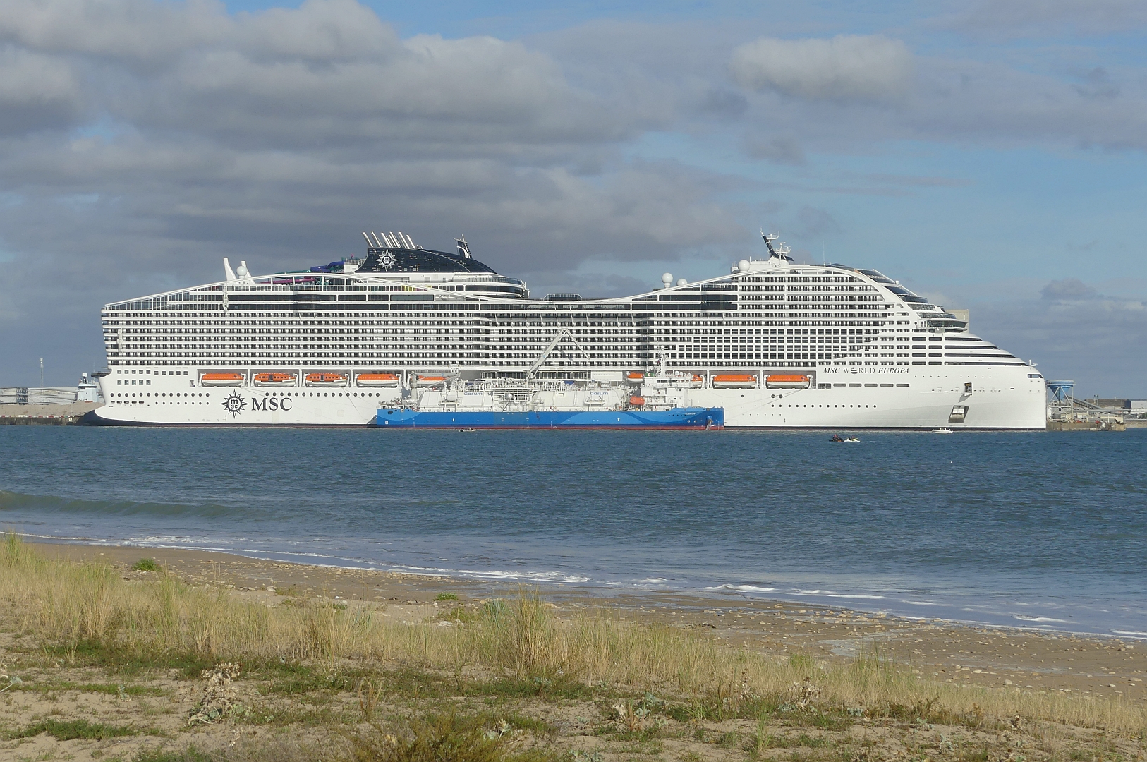 La Apuesta Billonaria por el GNL: MSC Cruceros Encarga Dos Nuevos Megacruceros World Class